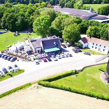 Molenaarswoning * Beek (Limburg)